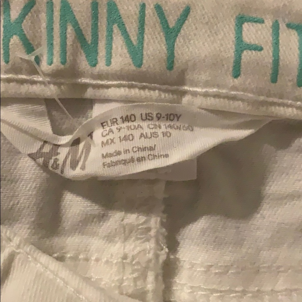 H&M Jeans - Picture 3 of 5